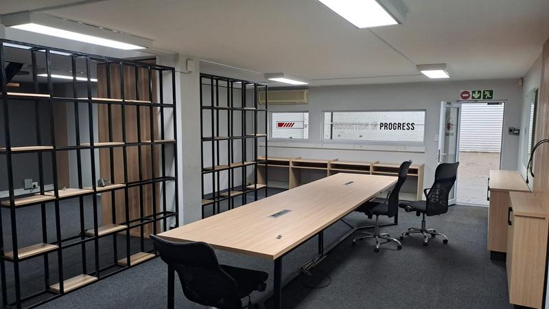 To Let commercial Property for Rent in Newton Park Eastern Cape